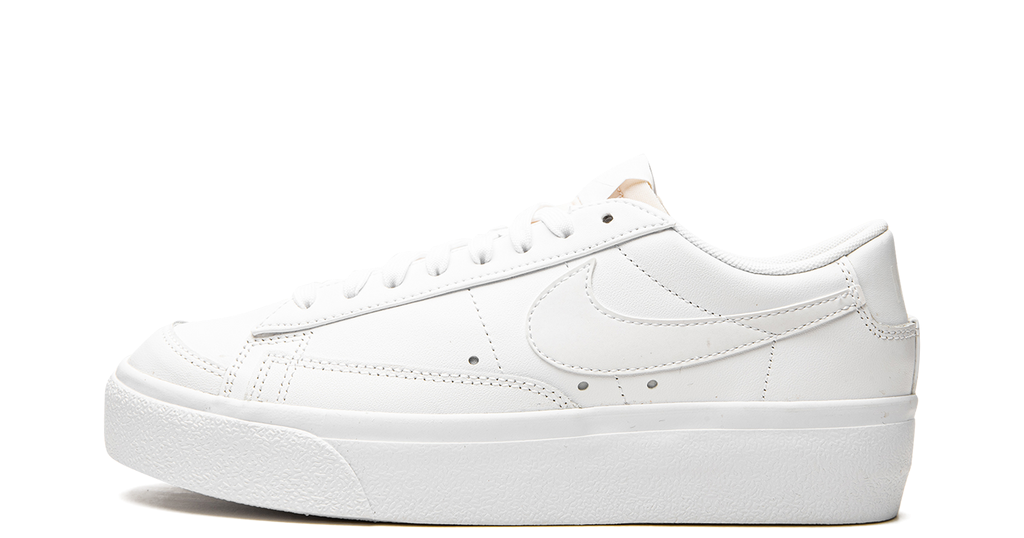 Nike Blazer Low Platform Triple White - OnSize