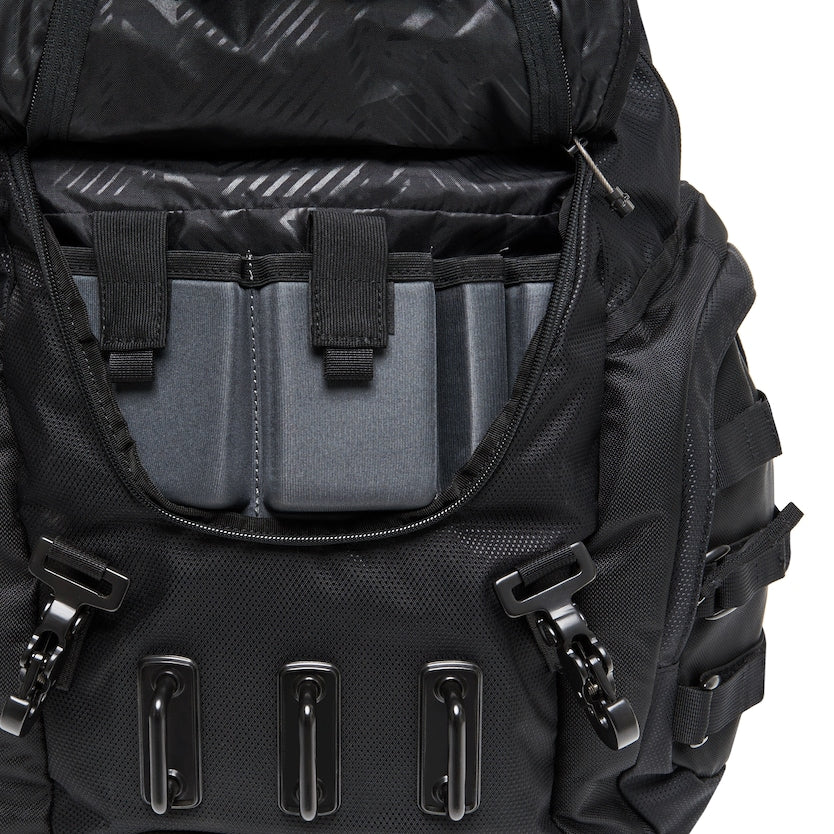 Oakley Kitchen Sink Backpack Stealth Black