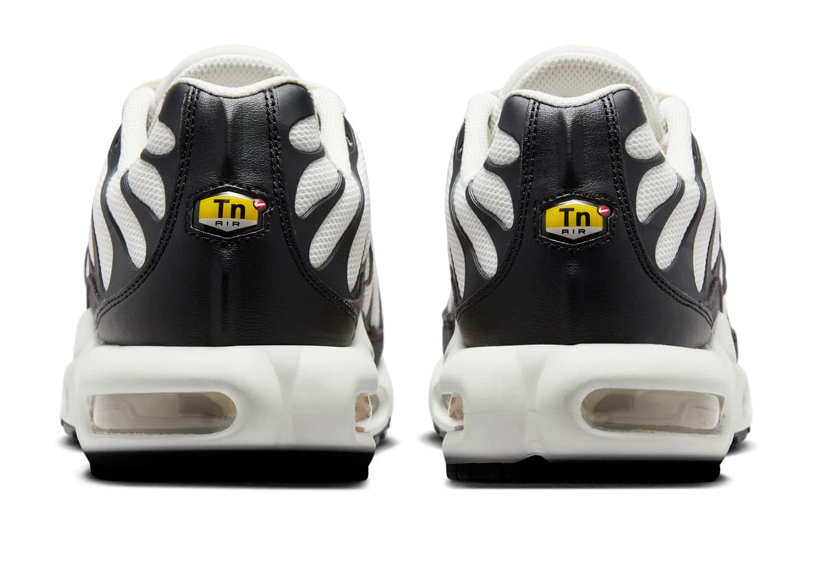 Nike Air Max Plus Panda - OnSize