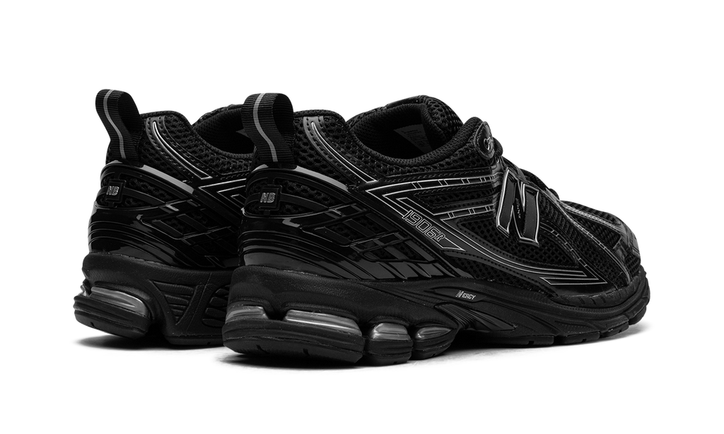 New Balance 1906R Black Grey - OnSize