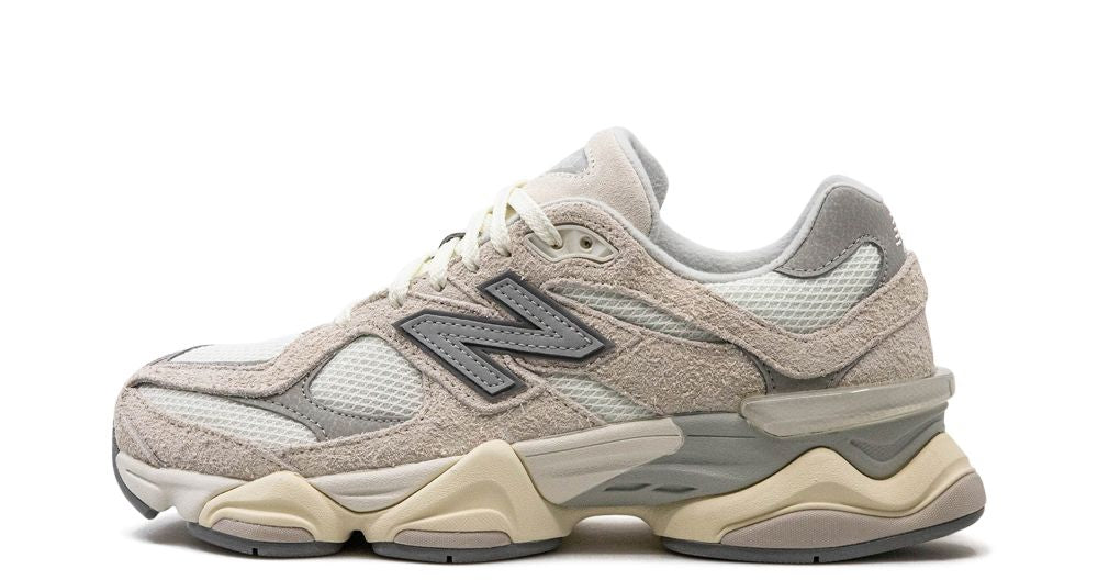 New Balance 9060 Moonbeam Sea Salt - OnSize