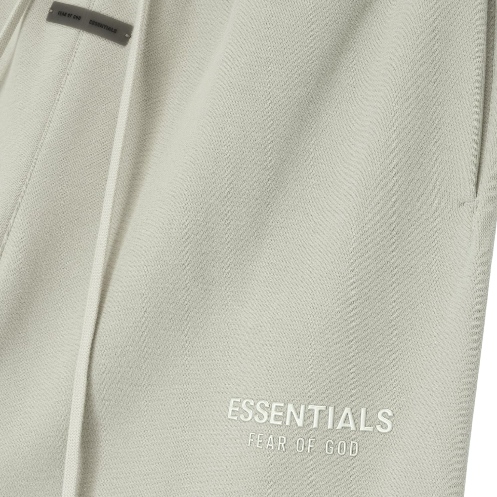 Fear of God Essentials Classic Fleece Sweatshort Abbey Stone (FW25) - OnSize