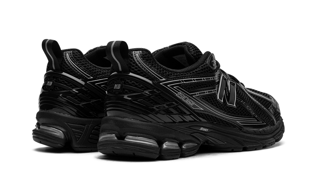 New Balance 1906R Black Grey - OnSize