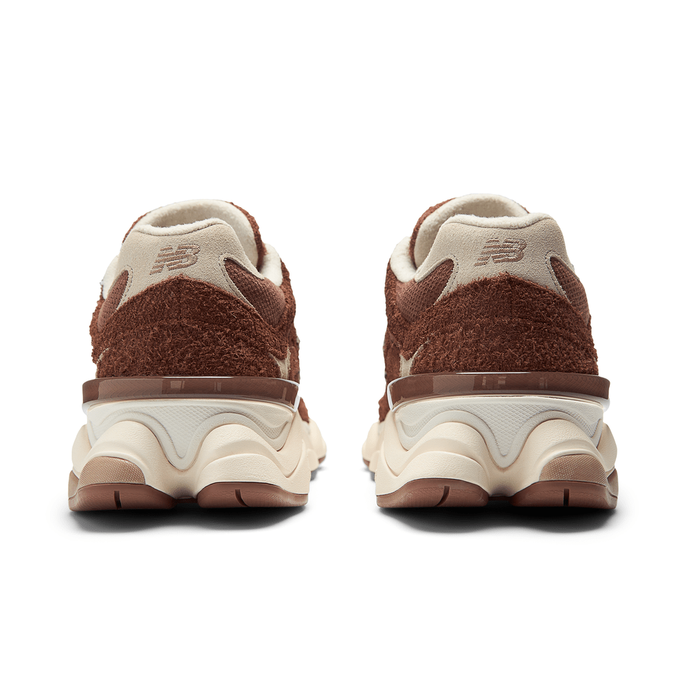 New Balance 9060 Rich Oak - OnSize