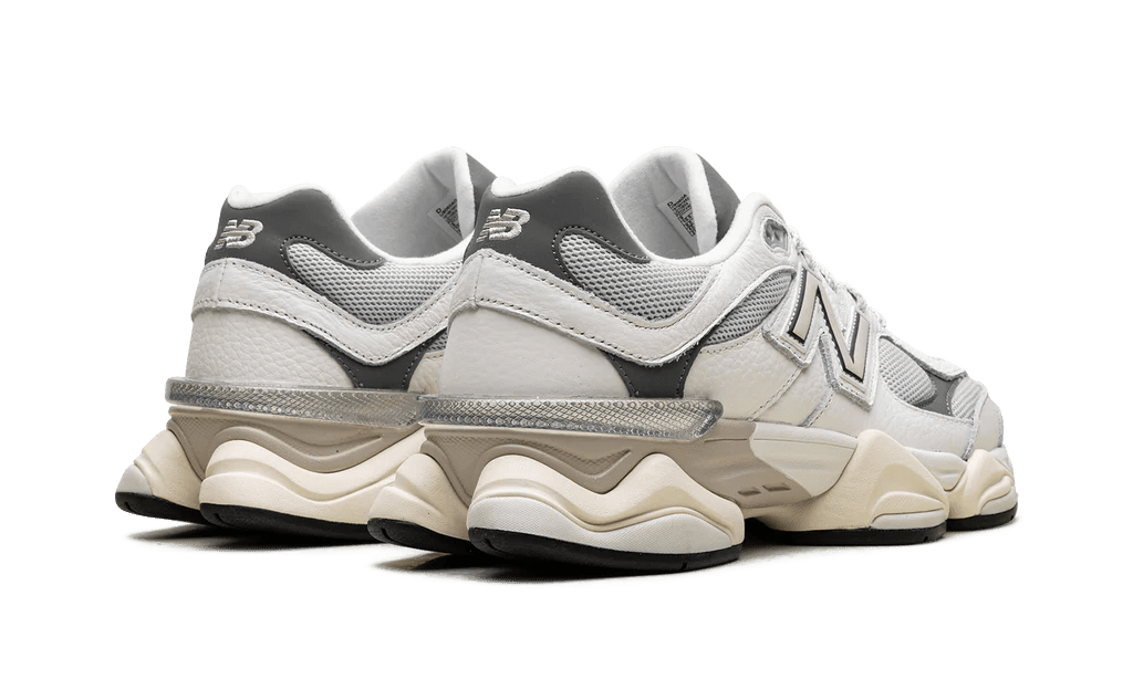 New Balance 9060 Sea Salt Castlerock - OnSize