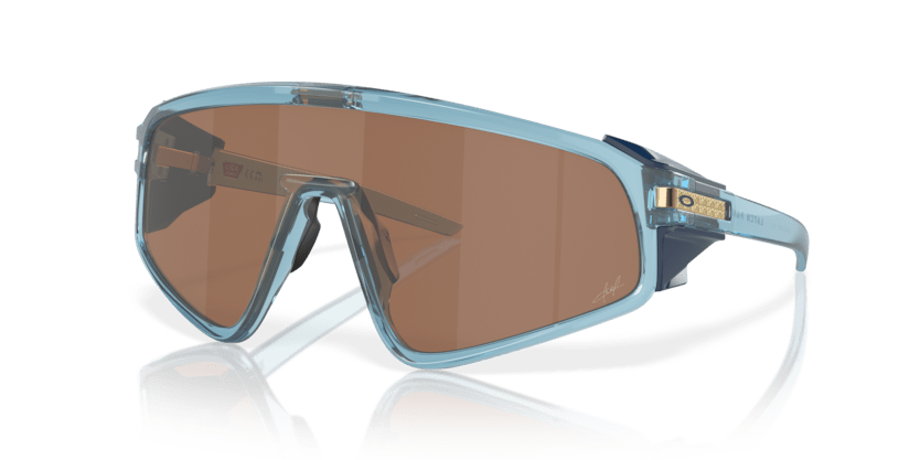 Oakley Latch Panel Transparent Stonewash - OnSize