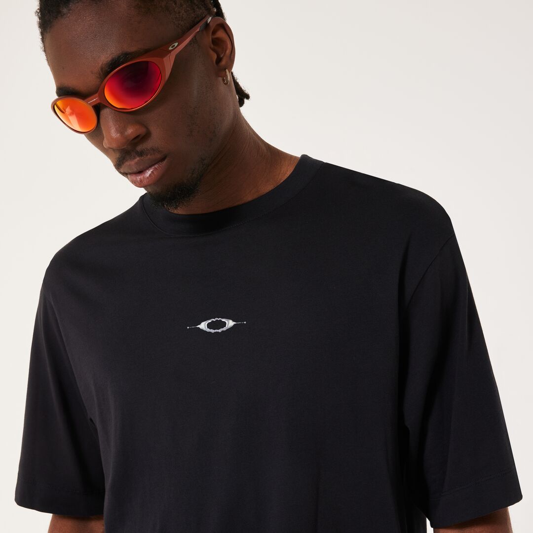 Oakley Stacked Metal Tee Blackout - OnSize