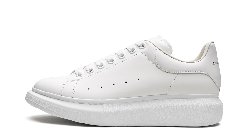 Alexander McQueen Oversized Sneakers White – oldalnézet, fehér bőr felsőrész