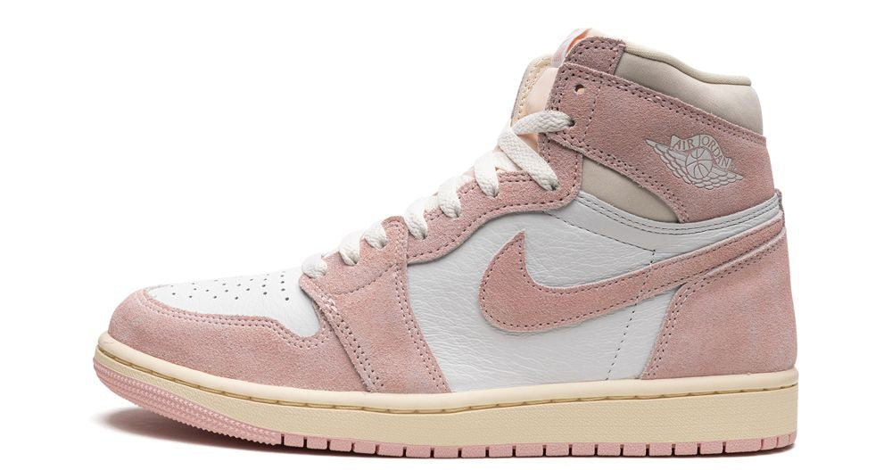 Air Jordan 1 Retro High OG Washed Pink – oldalnézet, fehér bőr alappal pasztell rózsaszín overlay