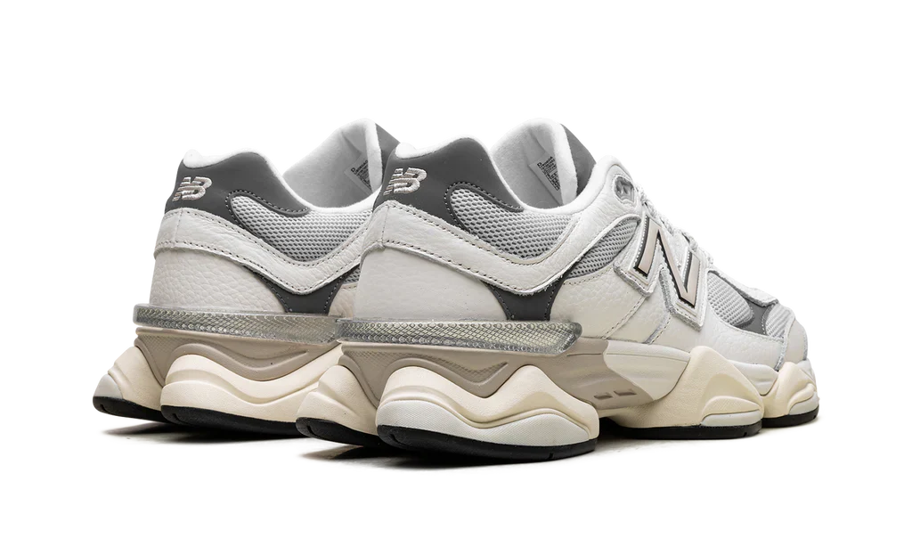 New Balance 9060 Sea Salt Castlerock - OnSize