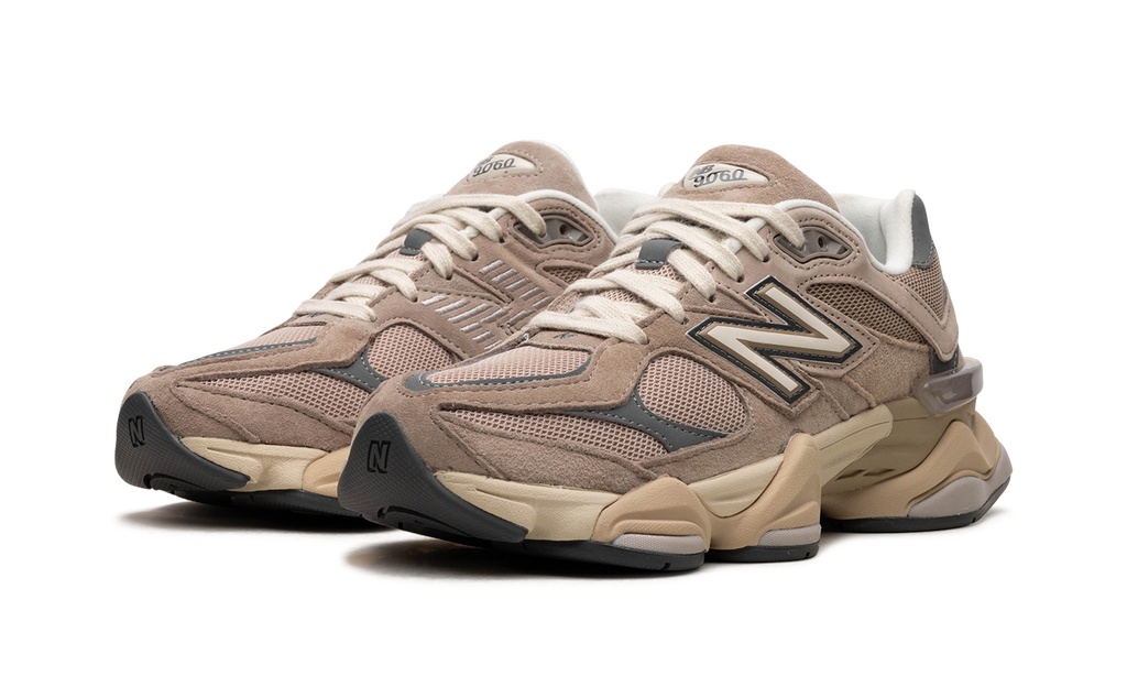 New Balance 9060 Driftwood Castlerock - OnSize