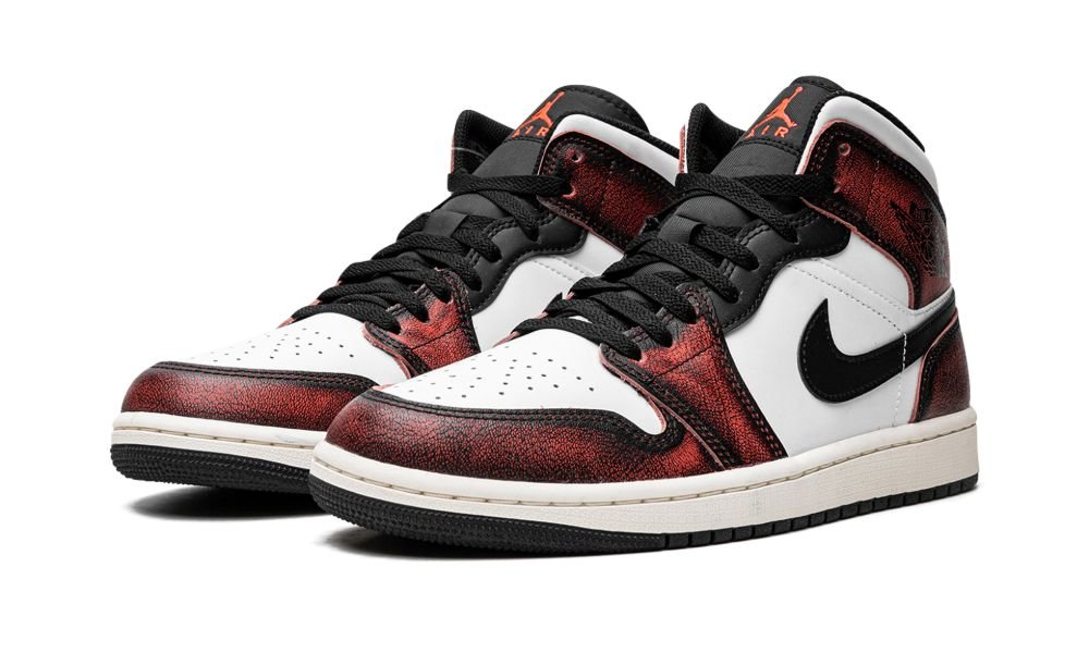 Jordan 1 Mid Wear-Away Chicago - OnSize
