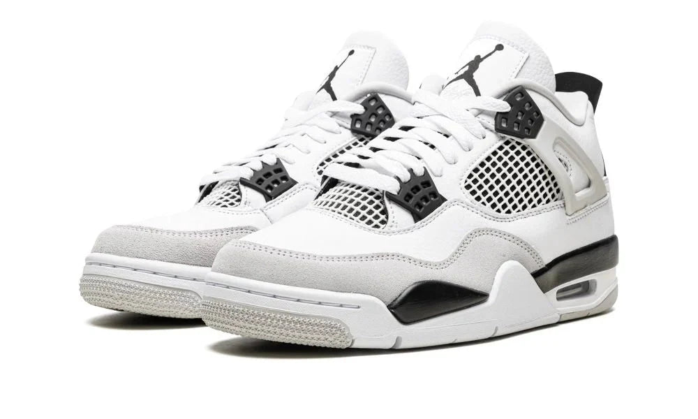 新品未使用　Nike Air Jordan 4 \