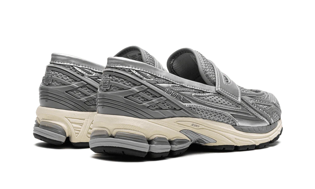 New Balance 1906L Metallic Silver - OnSize