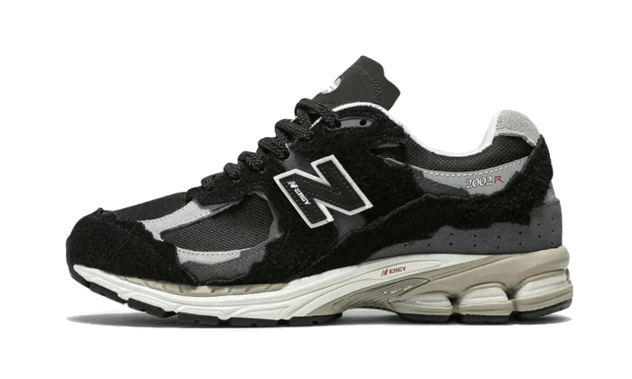 New Balance 2002R Protection Pack Black Grey - OnSize