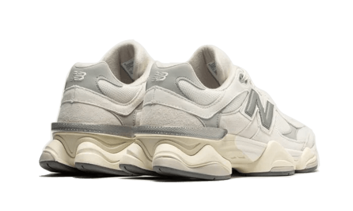 New Balance 9060 Sea Salt White - OnSize