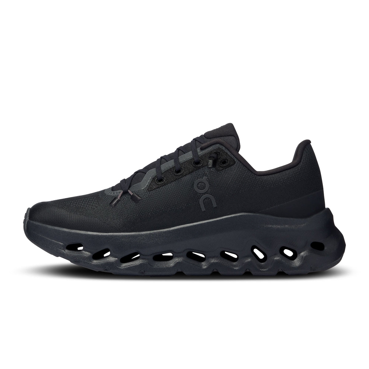 On Running Cloudtilt Eclipse Black - OnSize